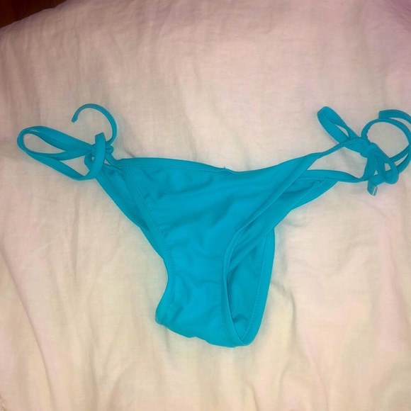 Bikini bottoms - Picture 2 of 4